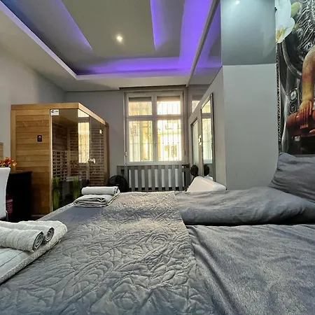 Johngold Lägenhet Debrecen