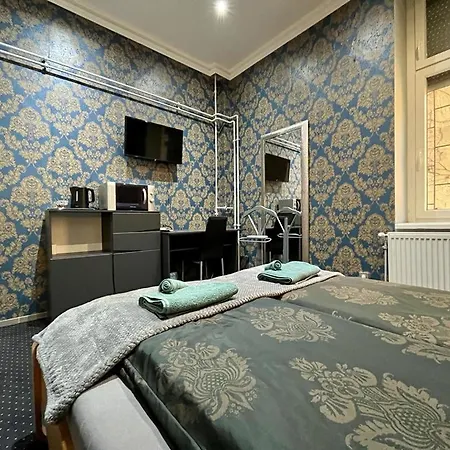 Johngold Debrecen